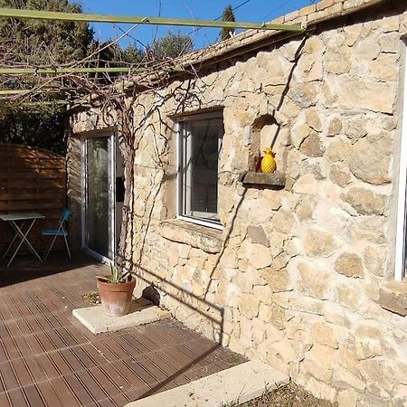 Charmant Studio Independant Dans La Colline Eyguières Екстериор снимка
